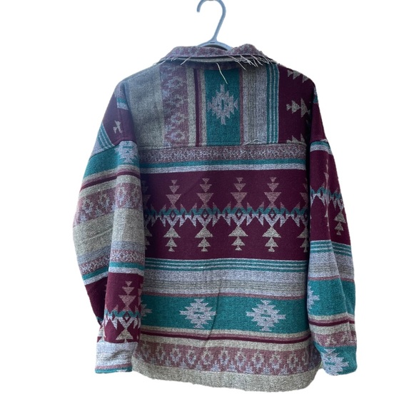 Boho Aztec print shacket M - Picture 4 of 7